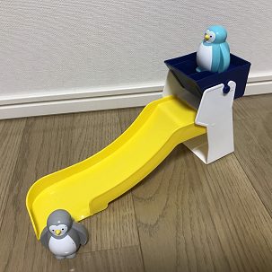 こどもちゃれんじぷちのペンギン滑り台のおもちゃ